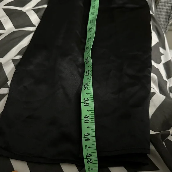 Another Mode Women’s Asymmetrical Mini Skirt Long Side Drape Black Size M NWT - Picture 10 of 13